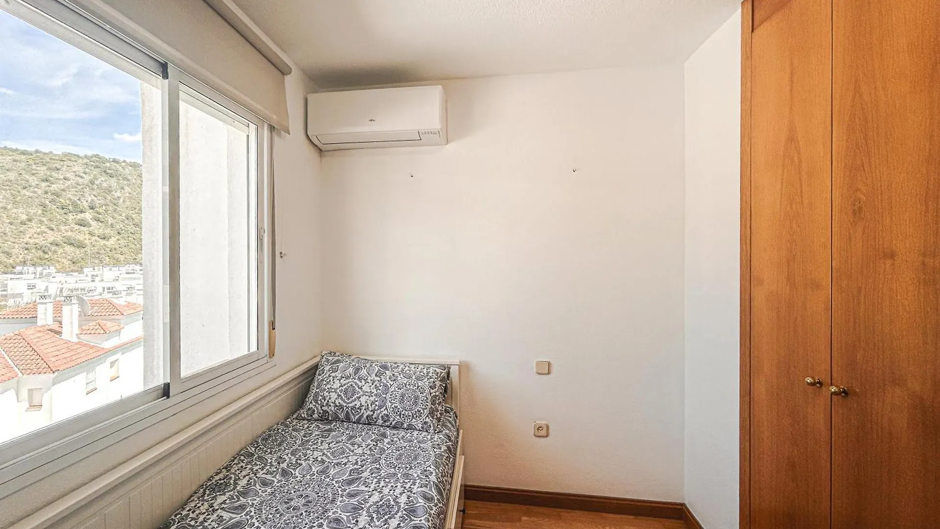 Spacious Penthouse With Balcony Benahavís